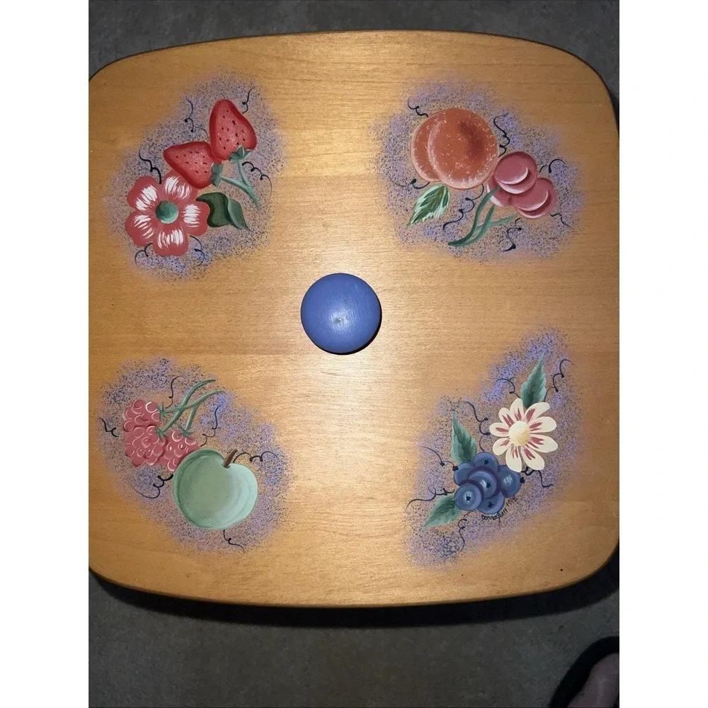 Vtg 1998 Longaberger Grandma Bonnie 2-Pie Basket COMBO 10Family Signatures Riser